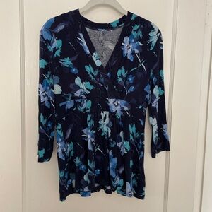 Floral V-Neck Women's Top - Navy and Floral